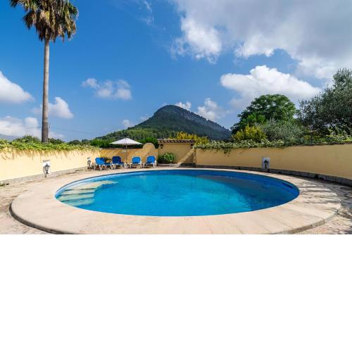 Pretty traditional Mallorcan villa with nice pool