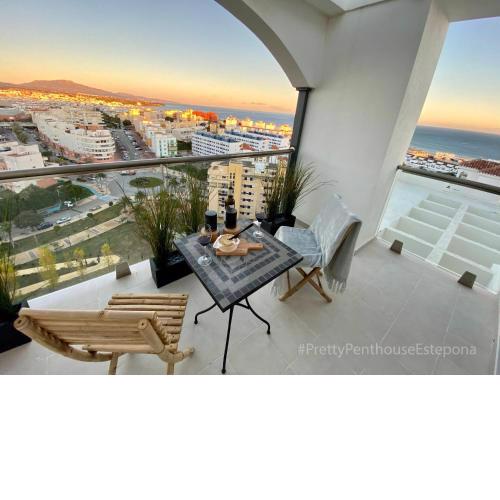 #PrettyPenthouseEstepona