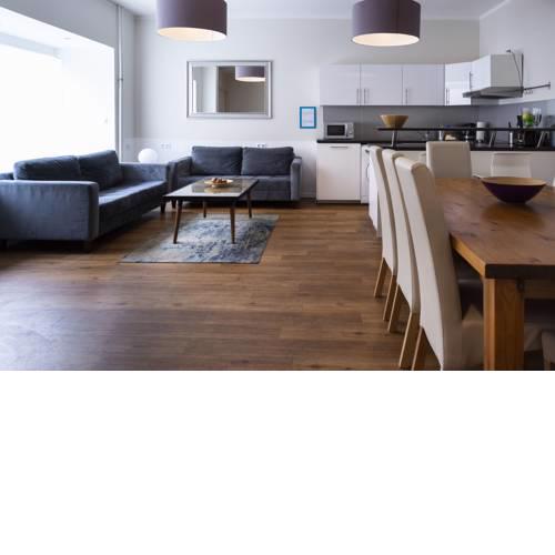 primeflats - Avoid the crowd - Huge Apartment at Gasometer 17