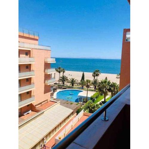 Primera linea 6PAX 3 dorm terraza piscina parking