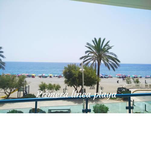 Primera linea de Playa Castell de Ferro