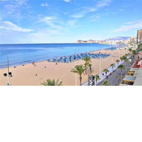 Primera linea de playa frente al mar