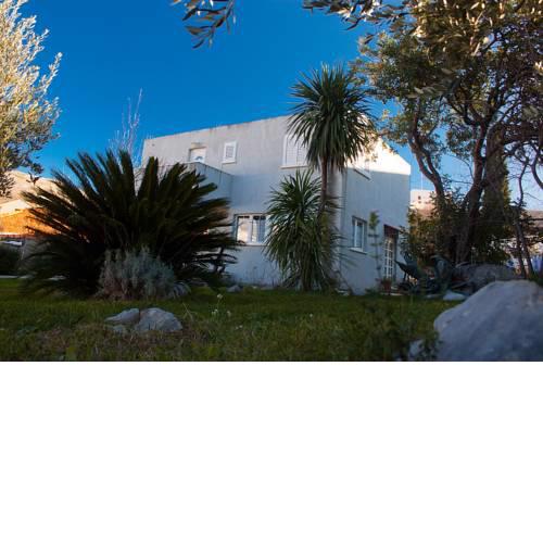 Private Accommodation Carevic