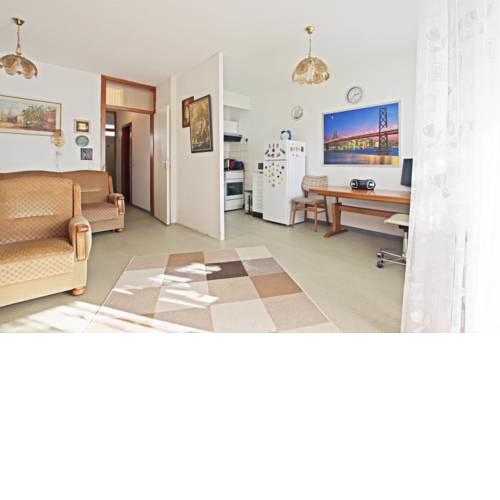 Private Apartment Arcard (5159)