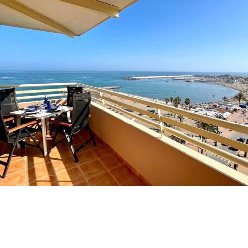 Private BEACHFRONT Apartment with sea view at Stella Maris Fuengirola