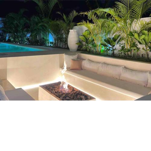 Private Designer Villa 2 bdr, fireplace, jungle view, Pererenan Canggu