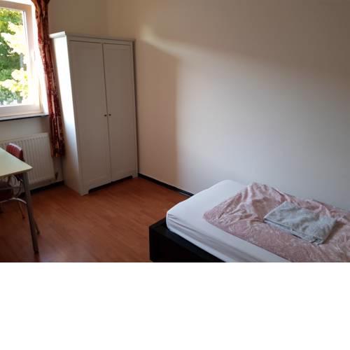 Private Guestroom Fair/Messe