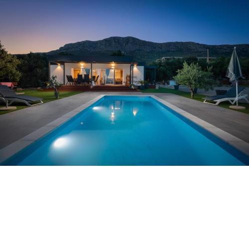 Private Holiday Resort Lumianni - 2 Houses