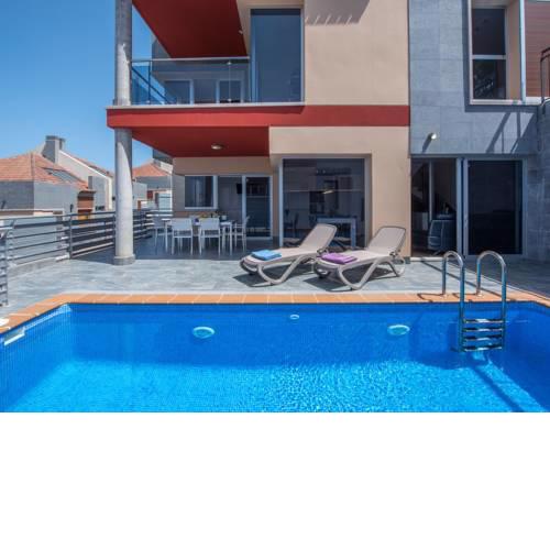 PRIVATE POOL - OCTOBER - Luxury Villa Puerto de la Cruz