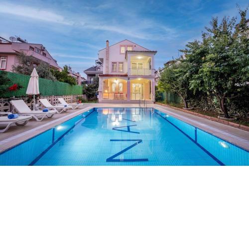Private Pool Naz 1