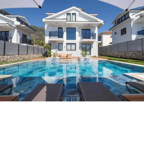Private Pool Villa for 8 People in Ölüdeniz, Fethiye - AWZ 102