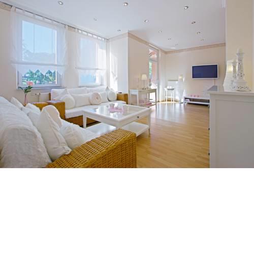 Private Room in City Sarstedt - Room Agency