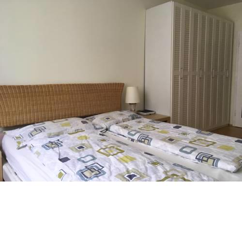 private room in shared apartment