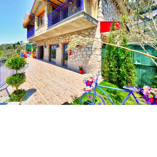 Private Villa Oliver with View ideal spot for a honeymoon or romantic trip