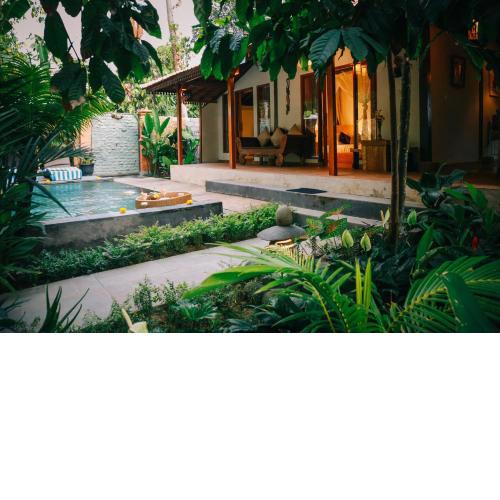 Private Villa with nature atmosphere by Pondok Dino