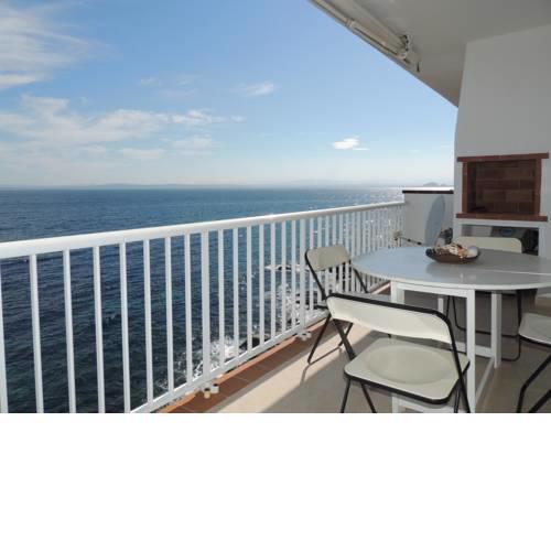PROMOCANYELLES- Apartamento primera linea de mar en Canyelles-Roses