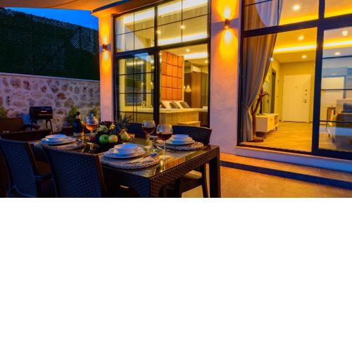 Pruva - 2 Bedroom Holiday Villa in Kalkan