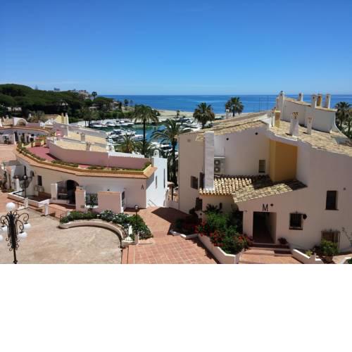Puerto Cabopino