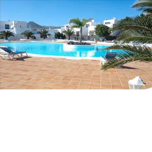 Puerto Calero Apartment Sleeps 7 with Pool and WiFi