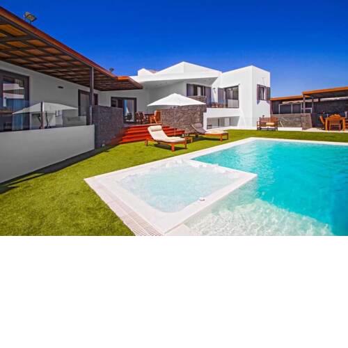 Puerto Calero Villa Sleeps 8 with Pool and Air Con