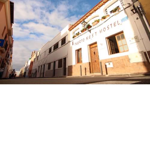 Puerto Nest Hostel