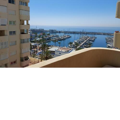 Puerto Paraiso Estepona port
