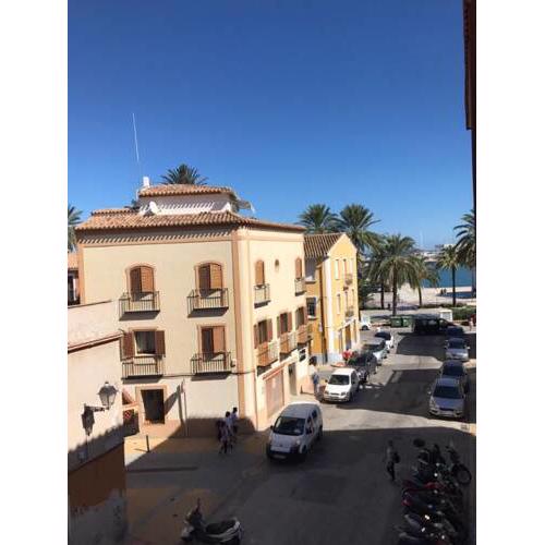 Puerto y Playa