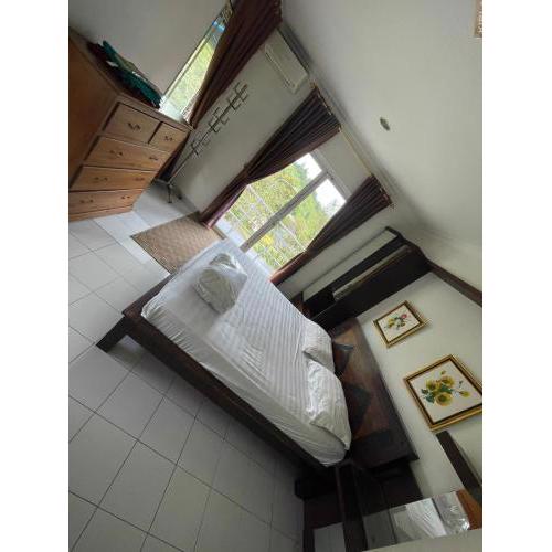 Puncak omar villa