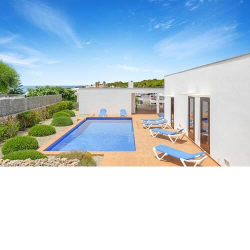 Punta Prima Villa Sleeps 7 with Pool Air Con and WiFi