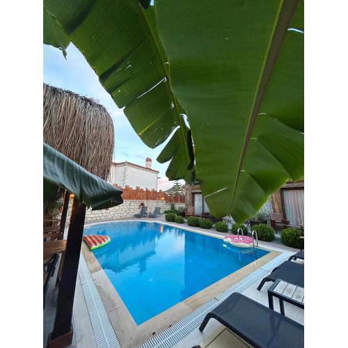 Pupa Alaçatı Butik Otel