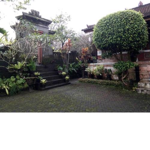 Puri Agung Inn