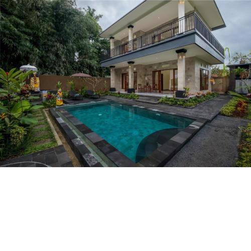 Puri Astina Villa