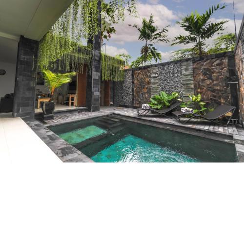 Puri Bagus Villa Legian Kuta