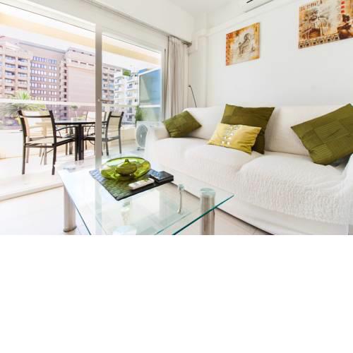 PYR Private Apartment