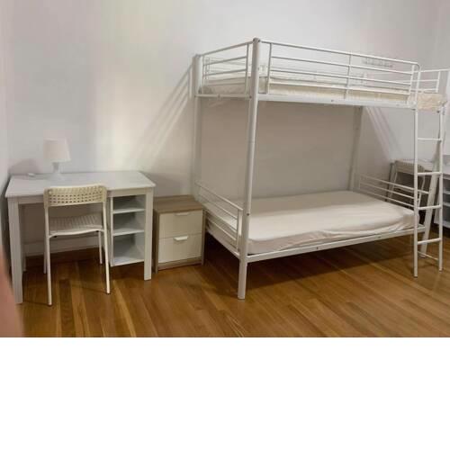 Quadruple room with two bunk beds