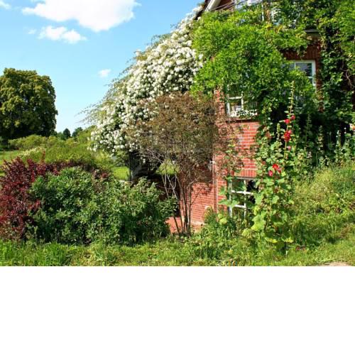 Quaint Apartment in Semlow Germany with Garden
