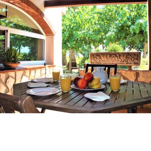 Quaint Holiday Home in Sant Jaume d'Enveja with Pool