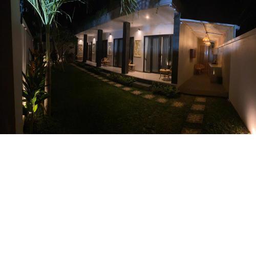 Queens Villa