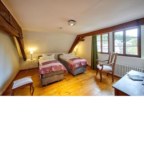 Quellenhof - Wohnen im Denkmal - Wohnung "BURG"
