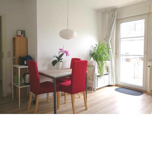 Quiet City-Apt, 4min City-Center, 18min Fair Nürnberg!!!