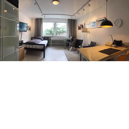 Quiet Oasis Universities/Arts District