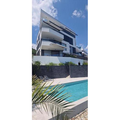 Qvarnero No18- Luxury Residence with swimming pool, private sauna and jacuzzi