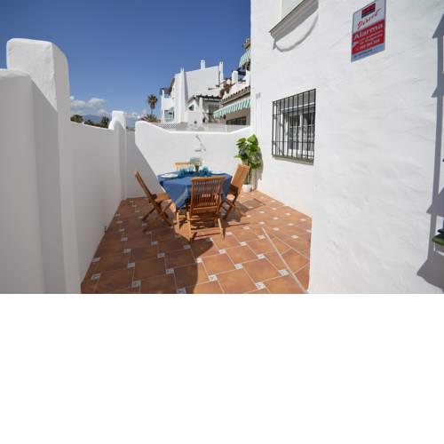 R32 Los Flamencos 2 bedroom
