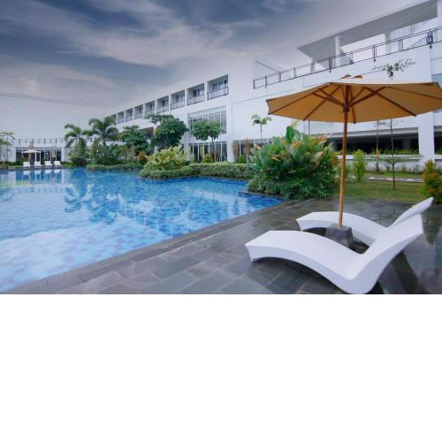 Raja Hotel Kuta Mandalika Powered by Archipelago