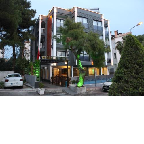Ramona Hotel