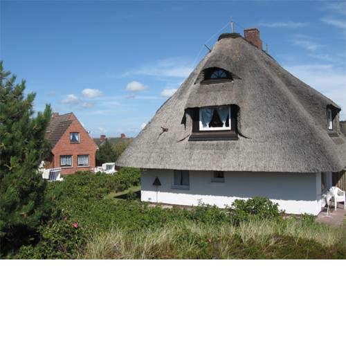Rantum Dorf - Ferienappartments im Reetdachhaus 2