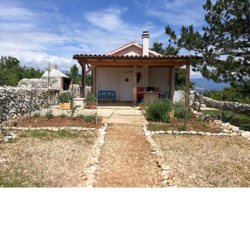Rare find! Dogs Welcome Secluded Comfy House Krk