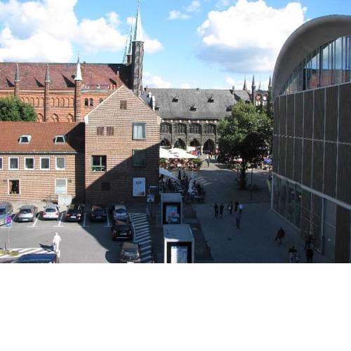 Rathausmarkt 2