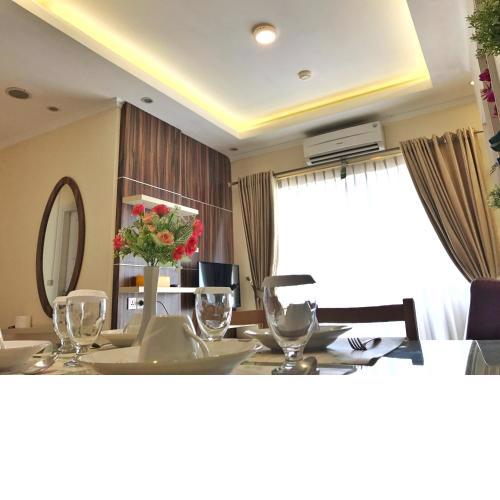 Ravarine Suite Apartment