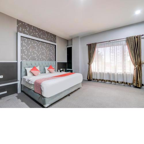 Raz Hotel And Convention Syariah